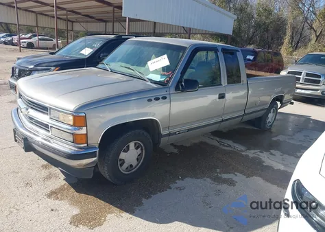 1998 Chevrolet C1500 Fleetside from USA, damaged, VIN 1GCEC19R3WE203092